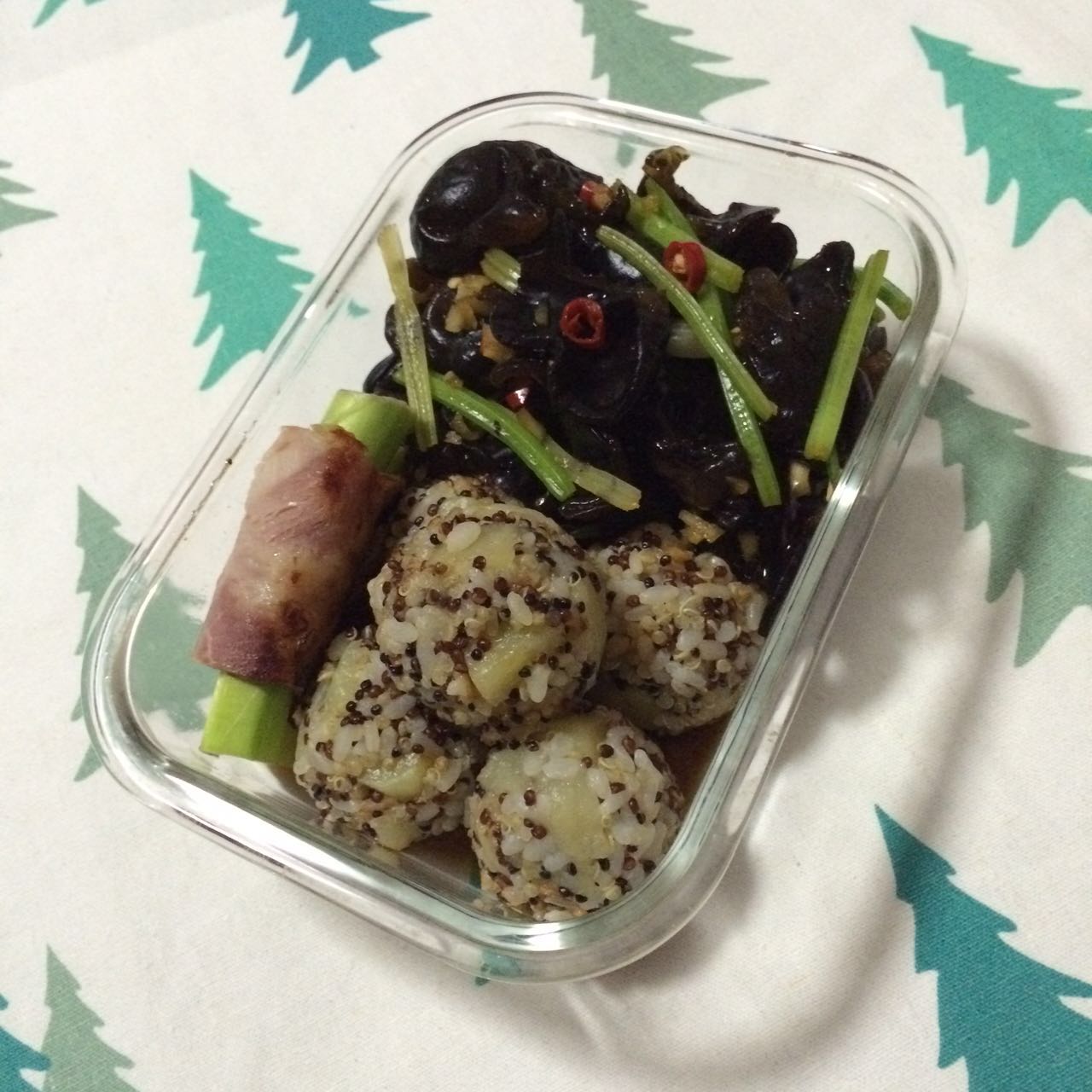 蔬菜土豆饭团