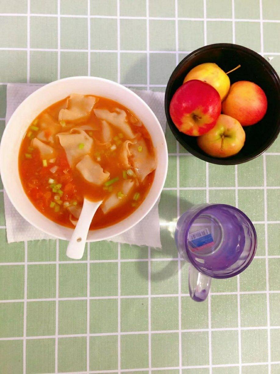 番茄馄饨汤
