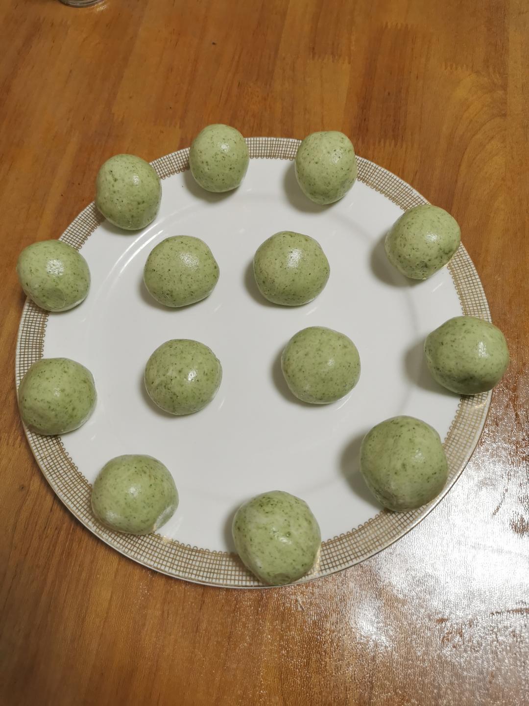 软软糯糯的青团配方和做法（附肉松咸蛋黄馅料配方）