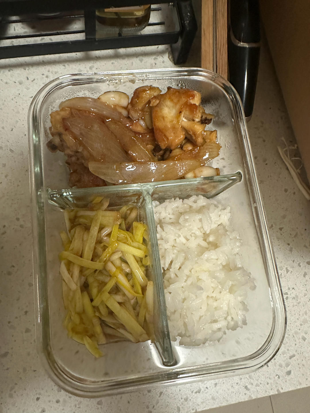 啫啫鸡翅煲