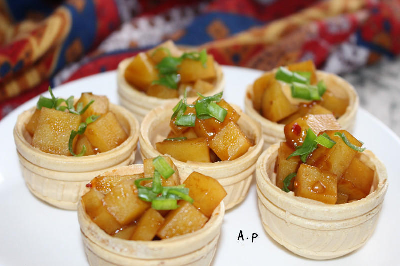 高品味红烧土豆金盅盏的做法