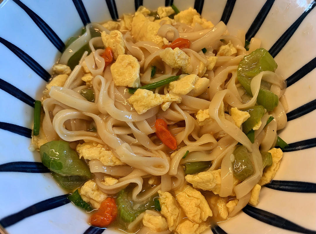 丝瓜鸡蛋汤(汤面)