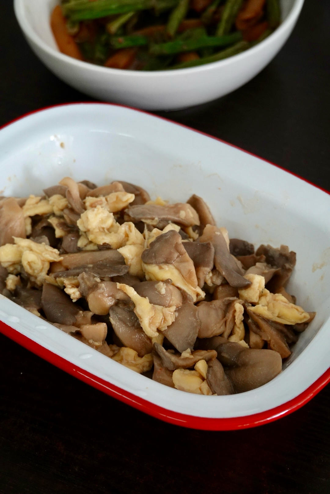 蘑菇炒鸡蛋	平菇这样炒，鲜美无比巨好吃