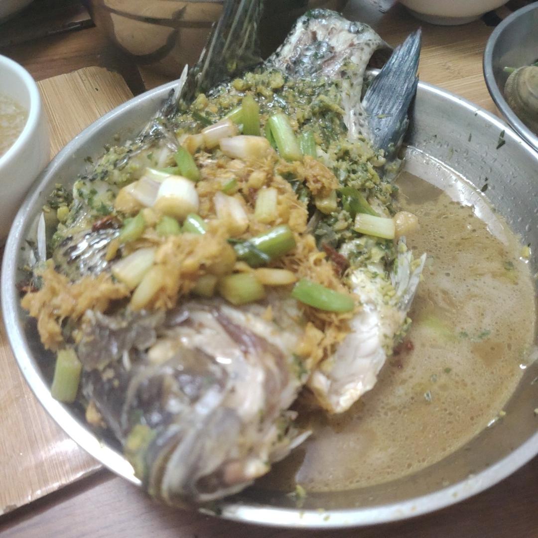 清蒸鲫鱼