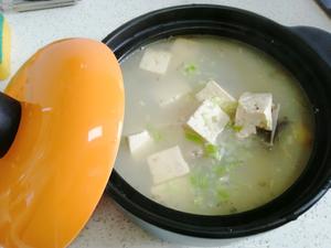 豆腐鱼汤的做法 步骤5