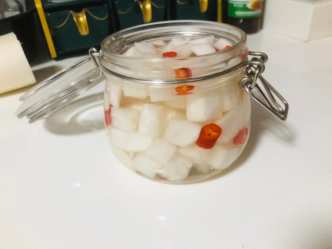 自己腌制成功的腌萝卜块