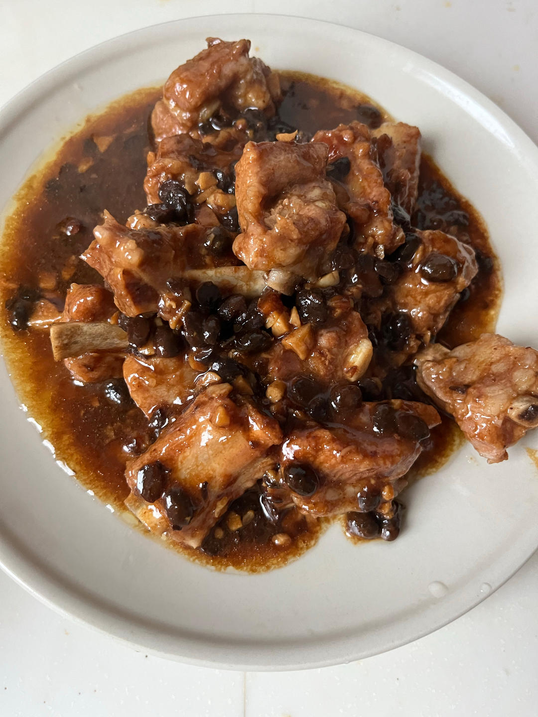 一口下去骨肉分离的豉汁蒸排骨（简单三步骤）