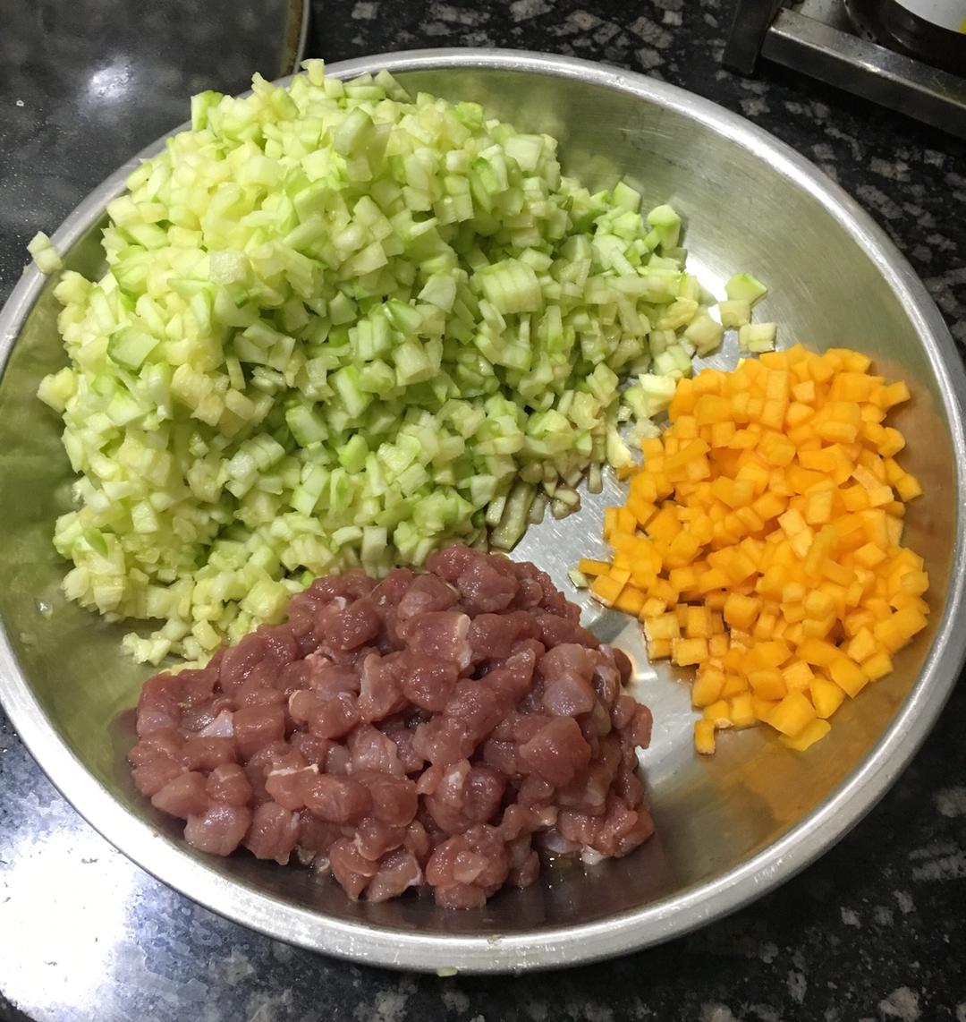 狗狗鲜食——色彩的密码