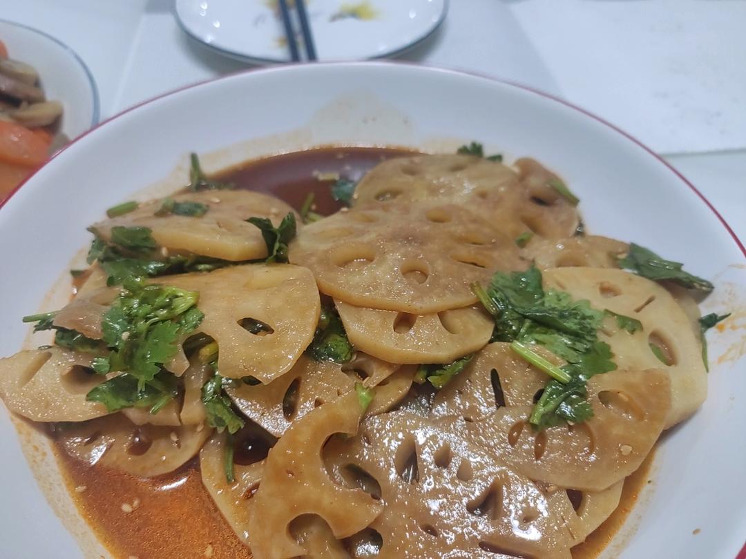 酸爽劲辣开胃神菜-泰式柠檬酸辣虾