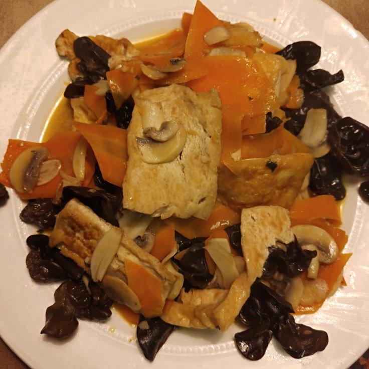 煎豆腐炒时蔬