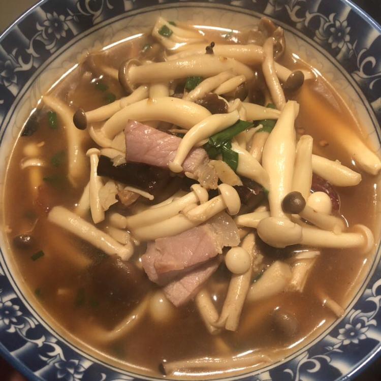 炒杂菇（专治挑食病）的做法