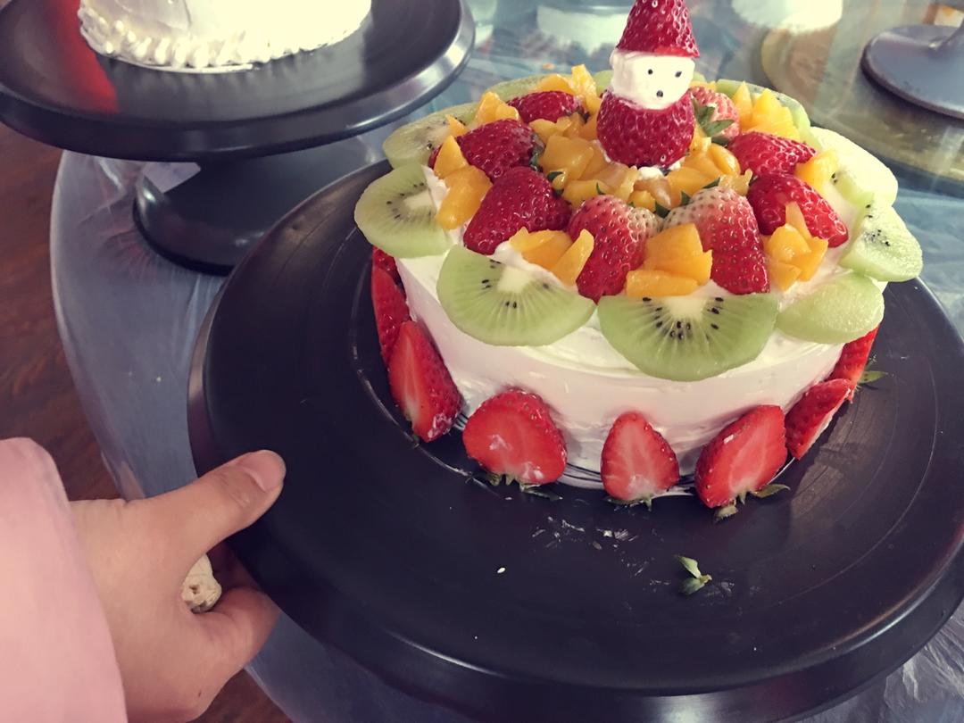 草莓奶油裸蛋糕