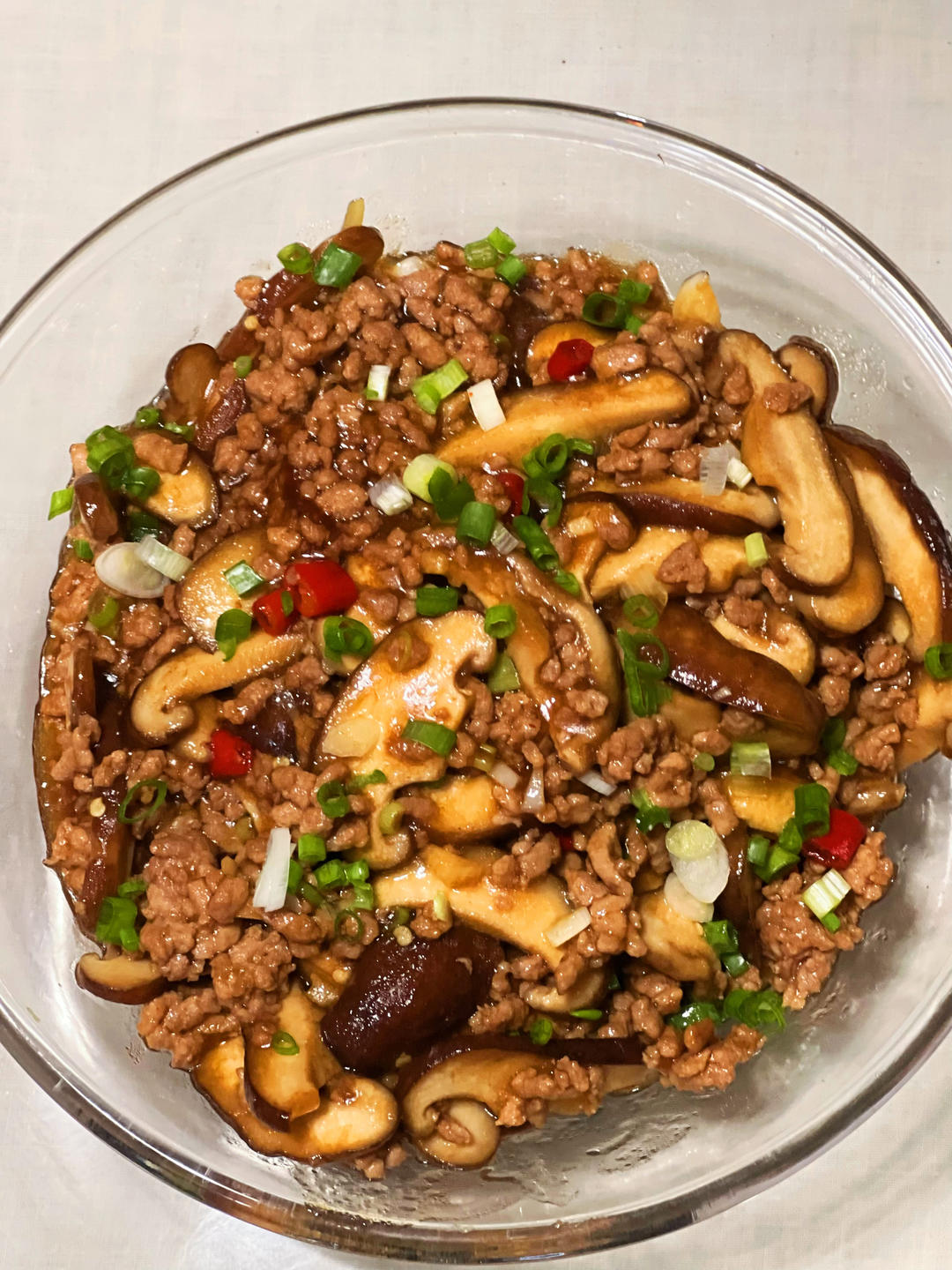 酱汁浓郁！超级下饭的家常菜肉末香菇
