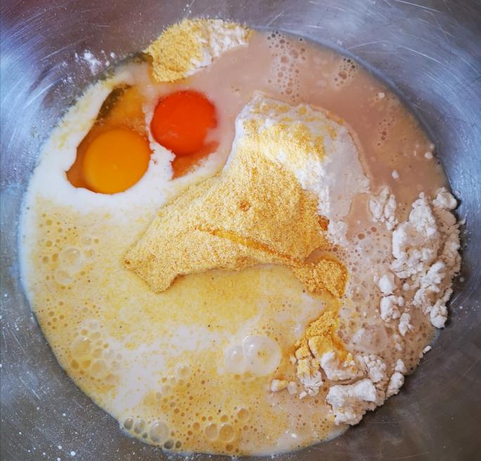 纯奶手撕吐司的做法 步骤1