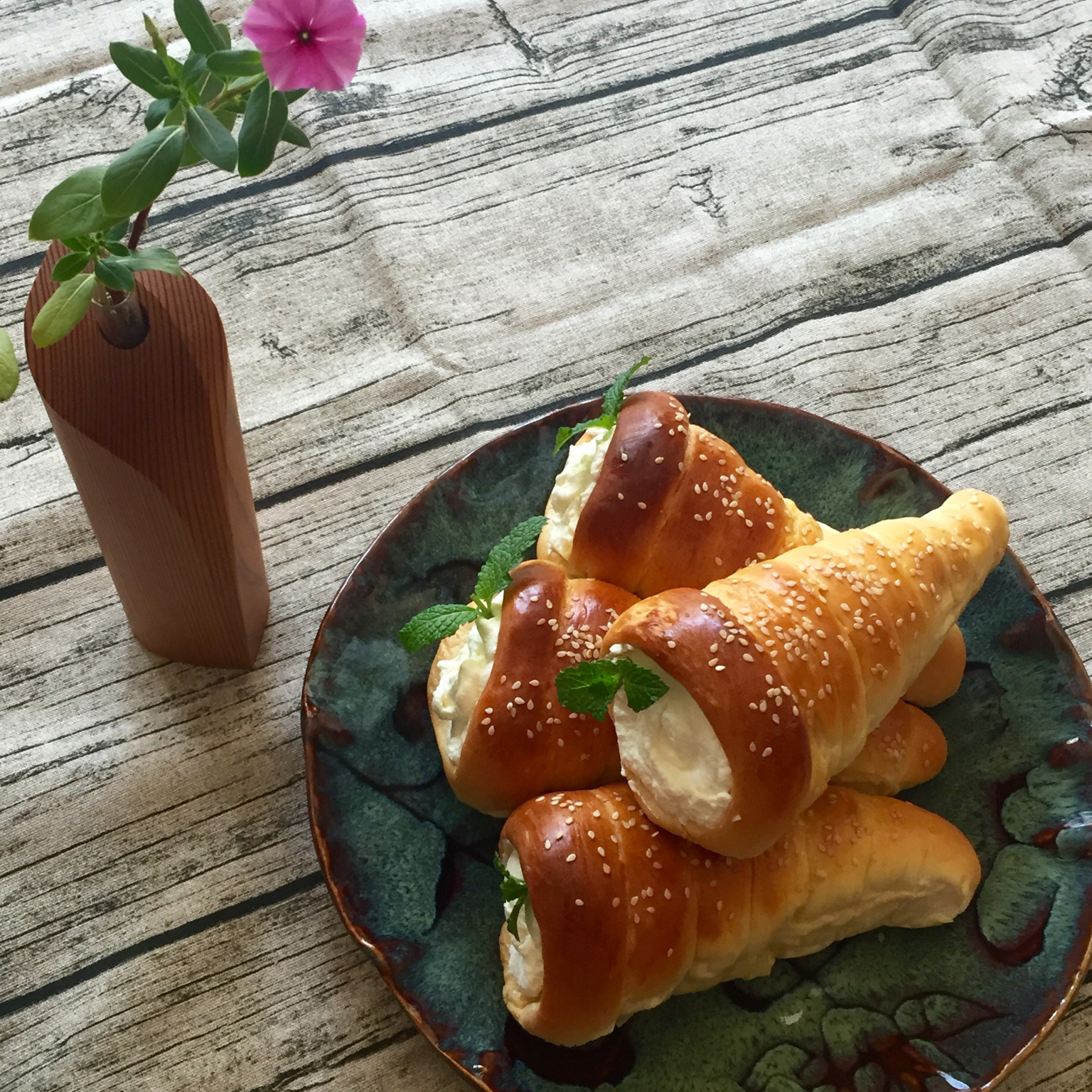 牛角面包卷 Bread Cone