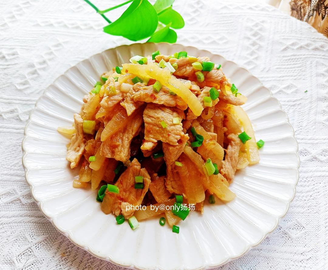 白萝卜丝炒肉片的做法