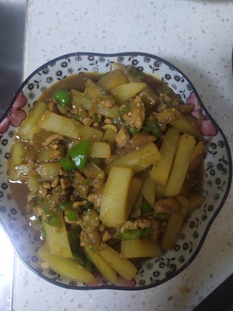 土豆炖茄子(东北菜)