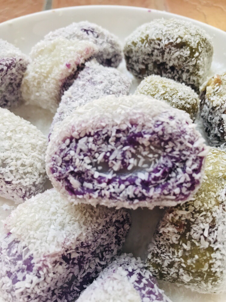 紫薯椰丝糯米卷的做法