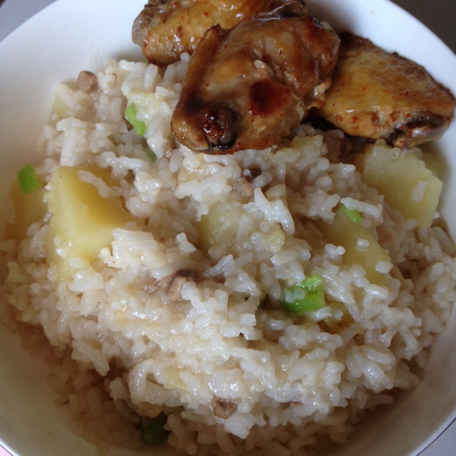 秘制土豆焖饭