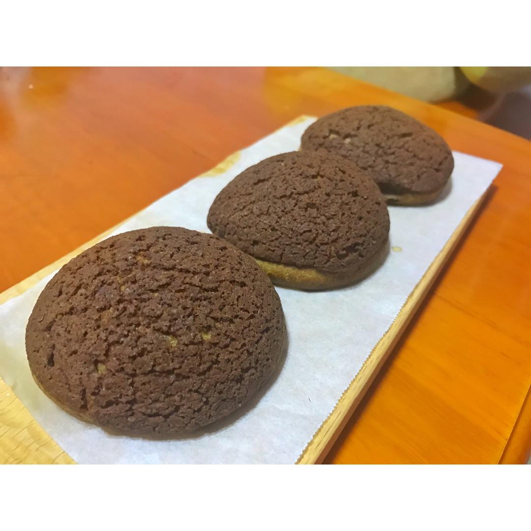 巧克力酥皮泡芙