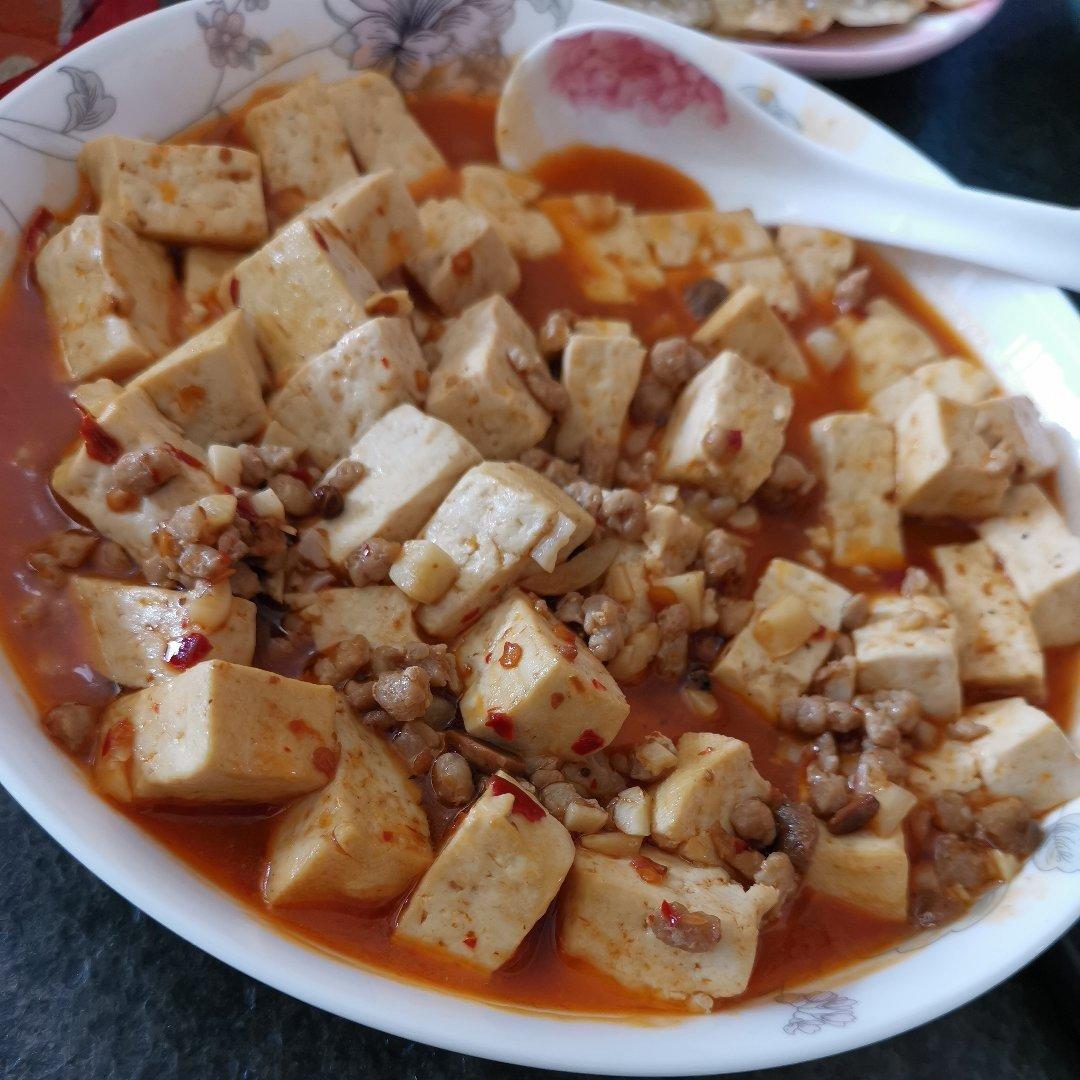 为什么每次你做的豆腐都不入味？？？看完你就知道了！！！超级下饭的麻婆豆腐连汤汁都要泡饭