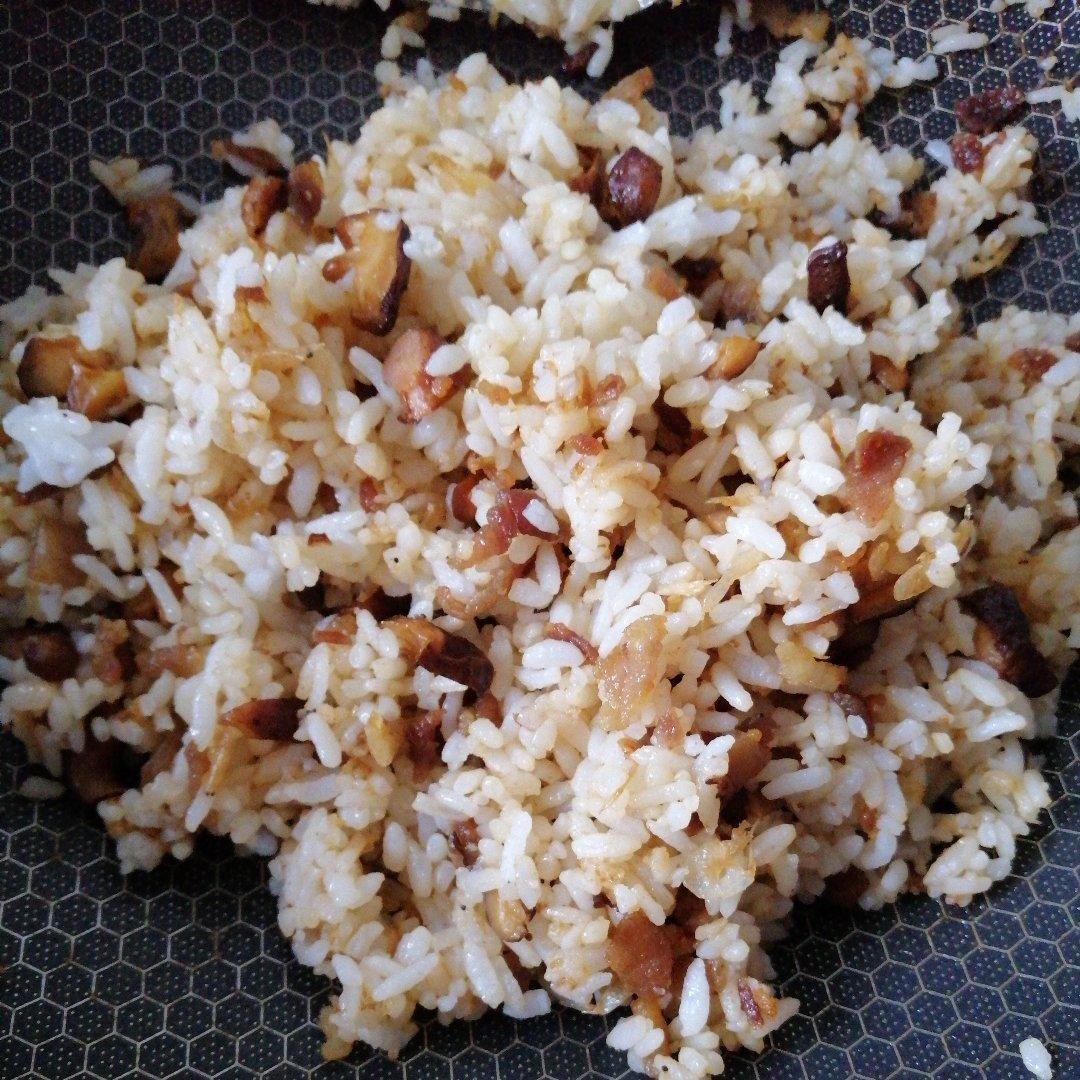 香菇肉丁油饭