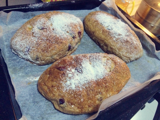 蔓越莓黑糖全麦面包（面包机和面版）