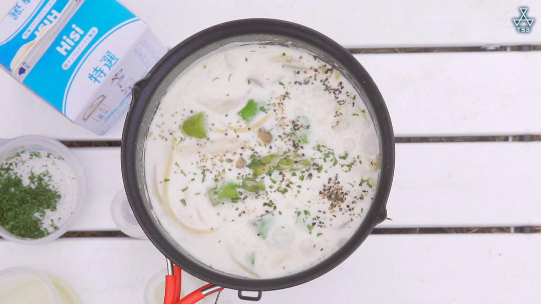 【摇曳露营】奶汤意面的做法