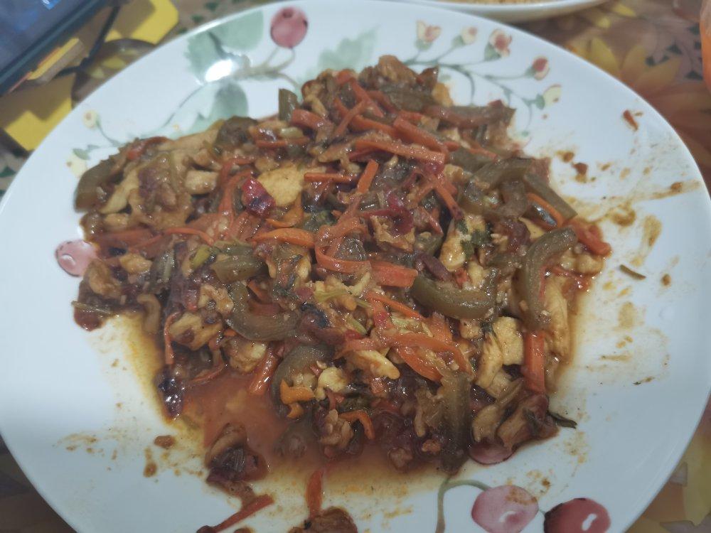 🌟传统版糖醋汁鱼香肉丝，大人孩子的最爱，我也喜欢吃，不放豆瓣酱才是老味道，快来试试吧。