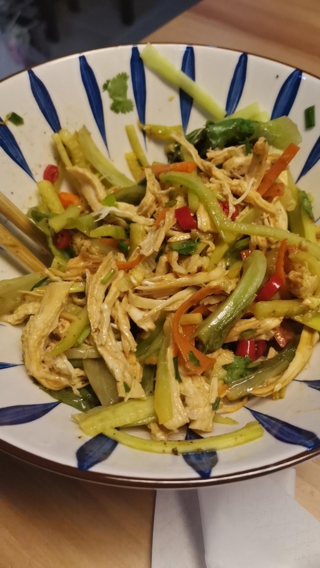 减脂一定要吃的生菜鸡丝卷🐔好吃饱腹不胖