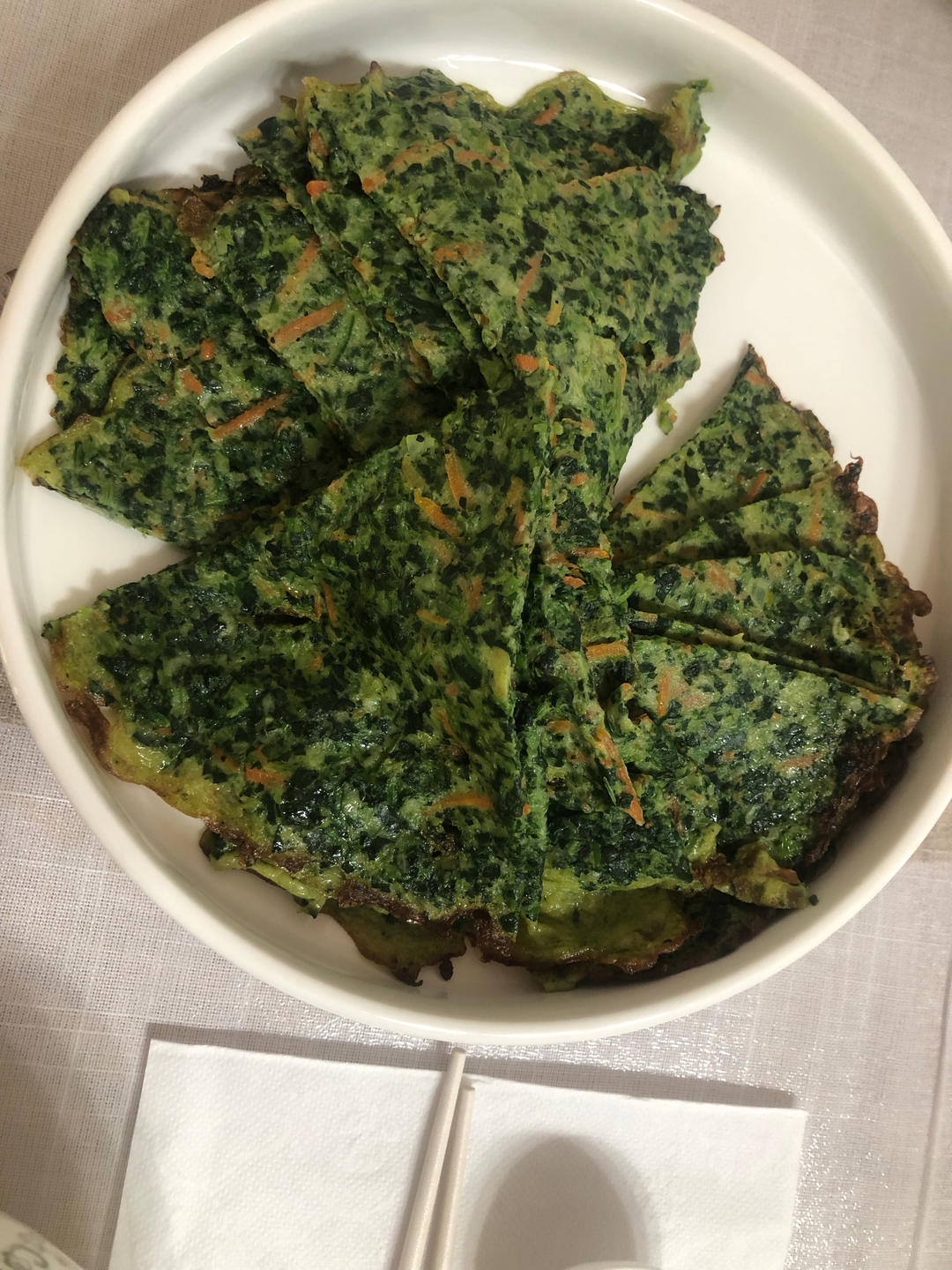 软糯菠菜鸡蛋饼——特别适合不爱吃菜的孩子
