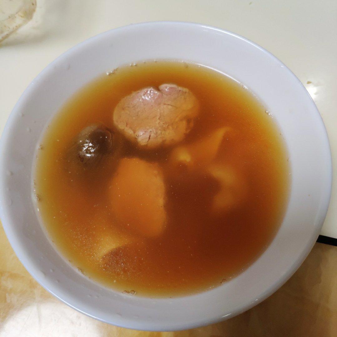 花胶沙参玉竹润燥汤