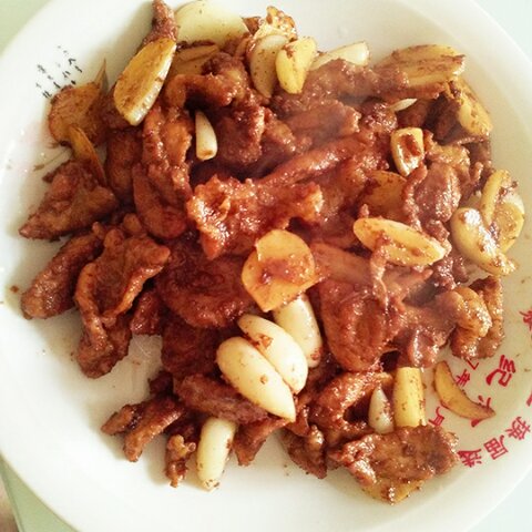 蒜爆肉