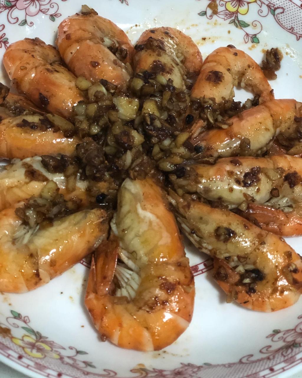 蒜香黄油虾