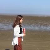 站在冰箱上的林小仙女