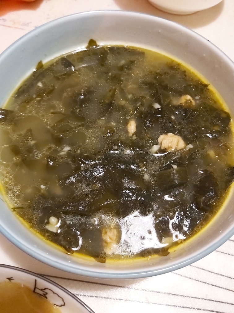 简单好喝的韩式海带汤的做法