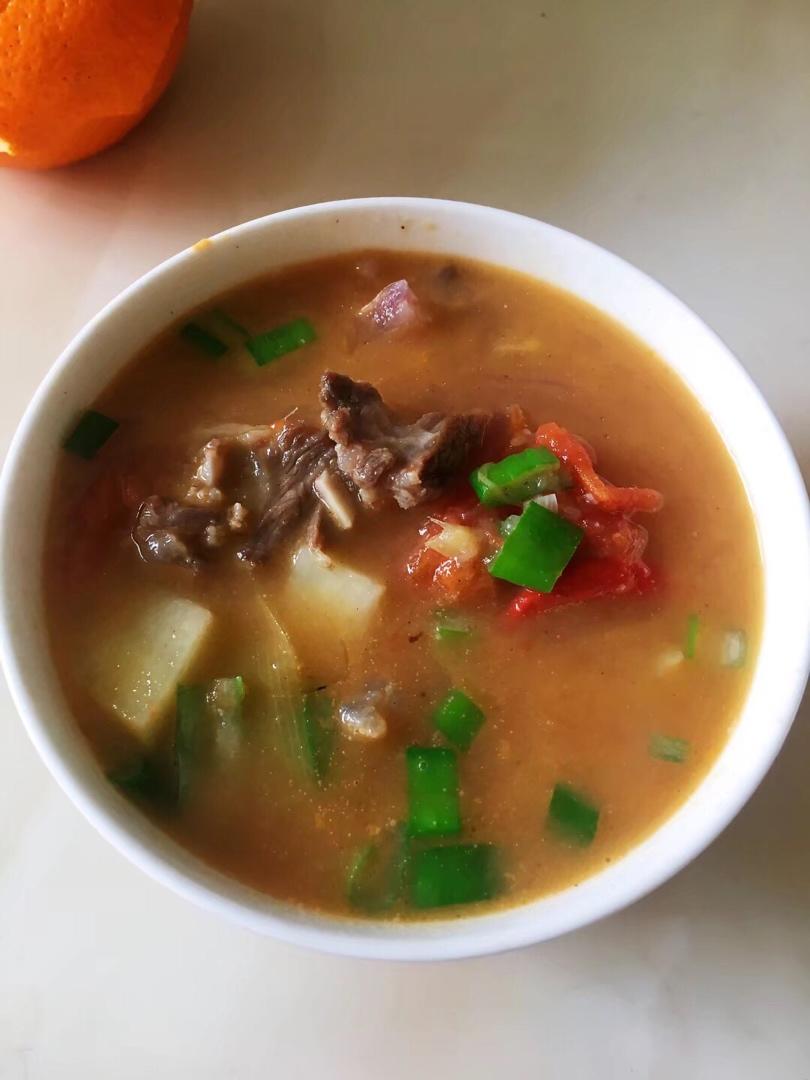 番茄土豆牛肉汤（快手罗宋汤）