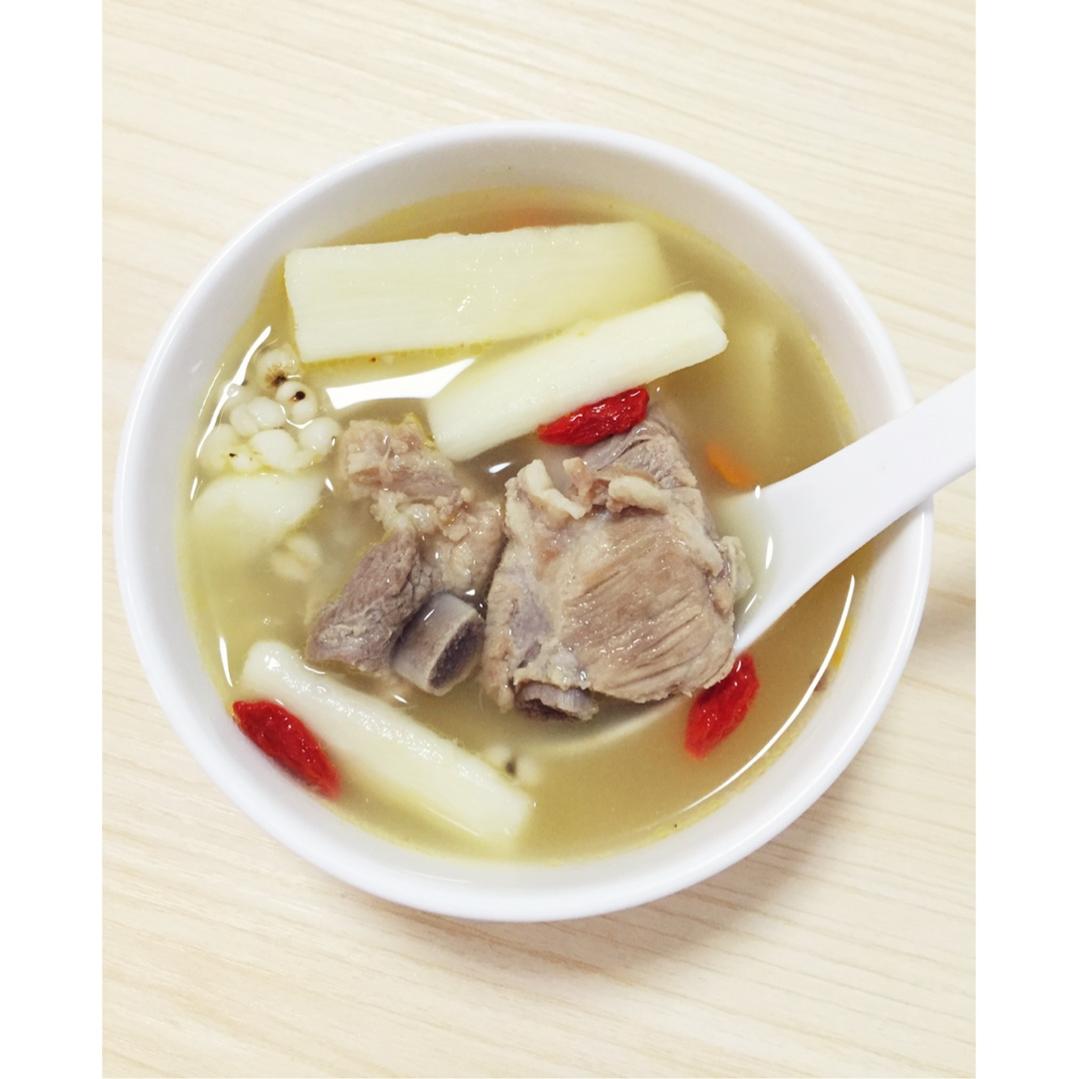 山药薏米排骨汤