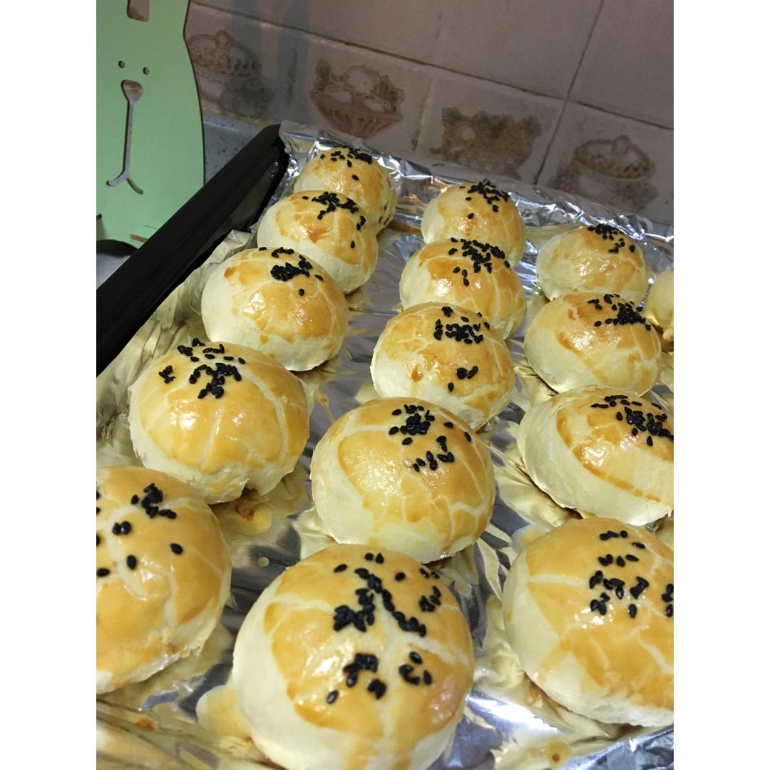 蛋黄酥酥酥（超级奶香黄油版）