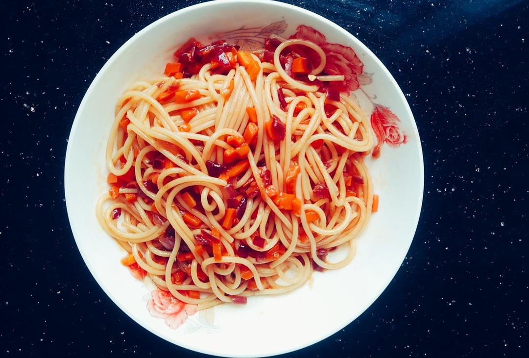 番茄肉酱意大利面