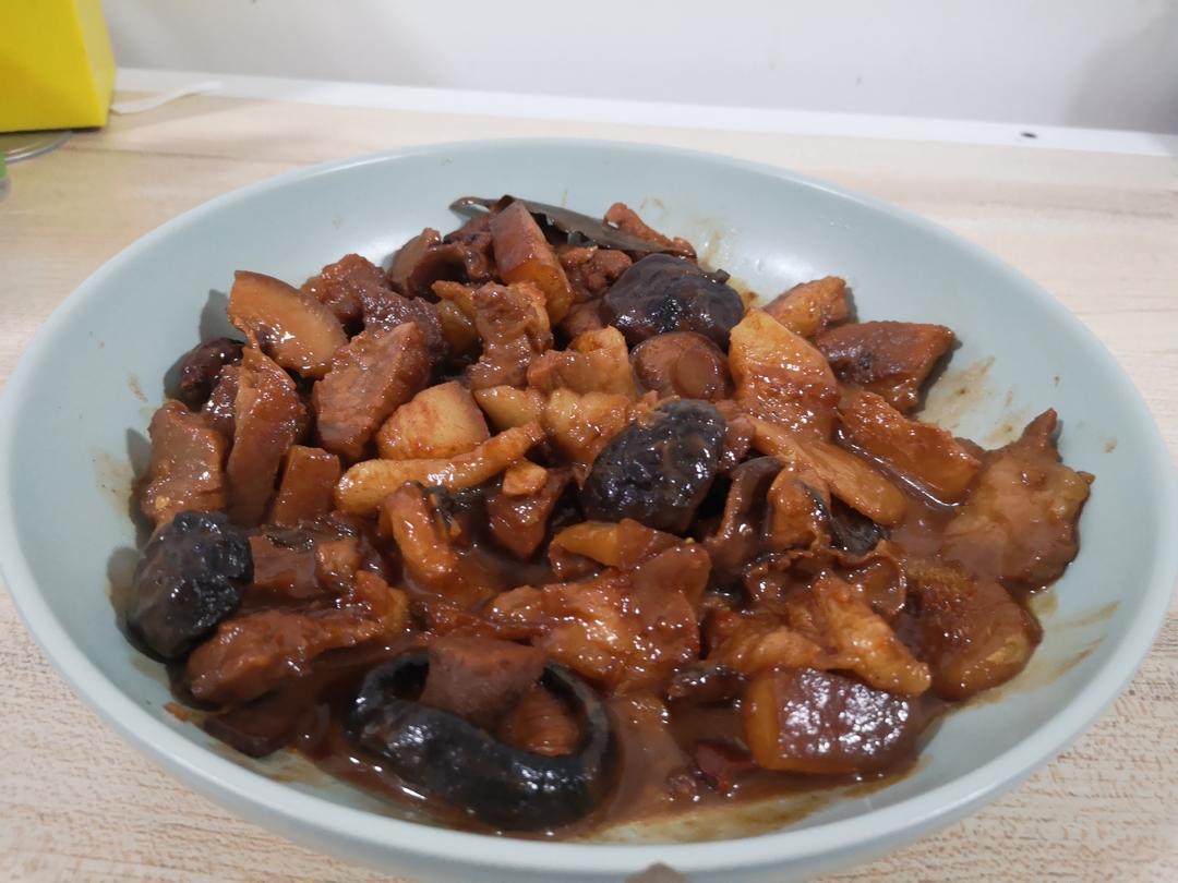 南乳汁红烧肉（乳腐红烧肉）