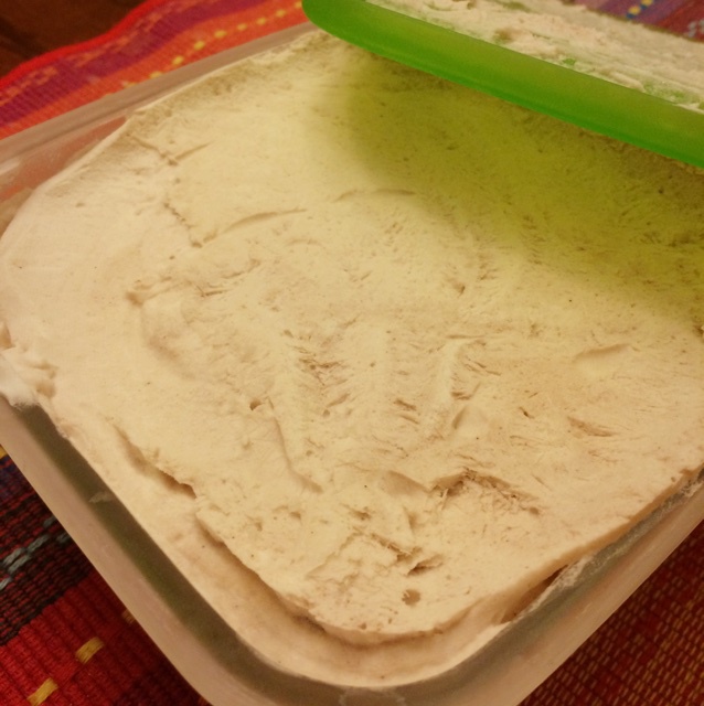 无需搅拌也无冰渣的抹茶冰淇淋