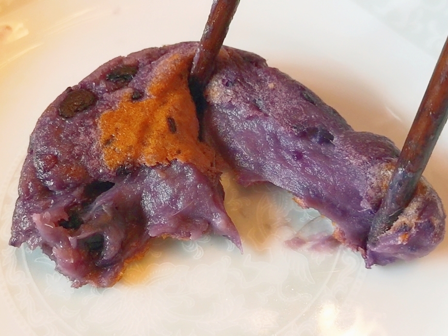 没有芝士也能拉丝的低糖红薯紫薯糯米饼的做法