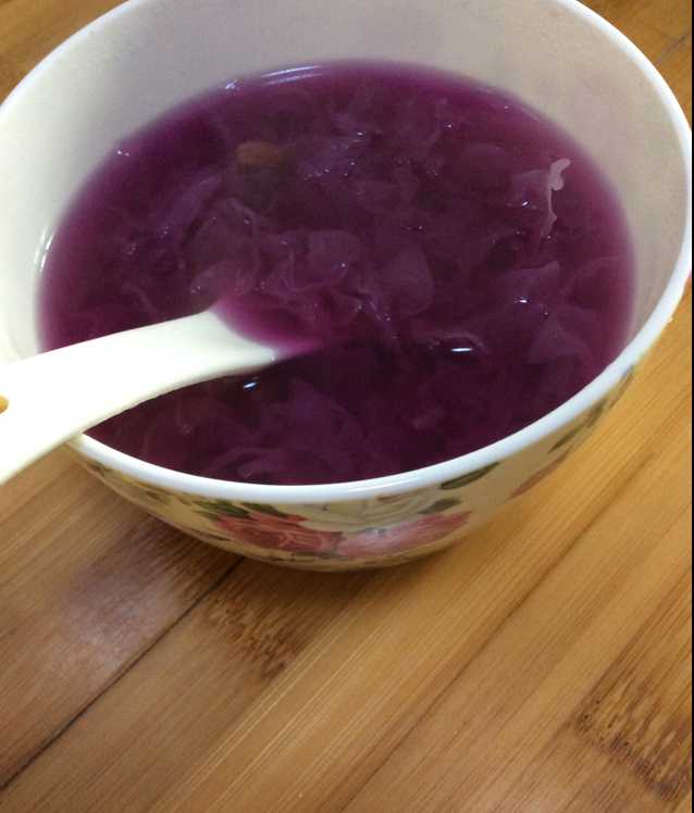 紫薯银耳羹