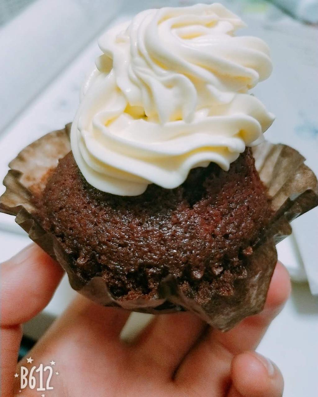 红丝绒纸杯蛋糕