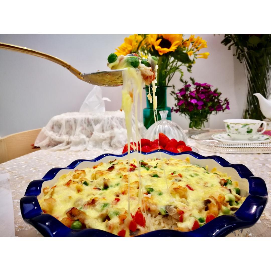 鲜虾培根芝士焗饭