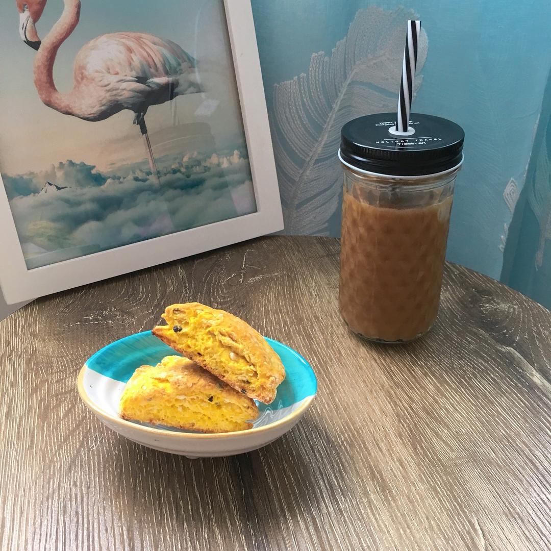 热带风情司康（芒果百香果）