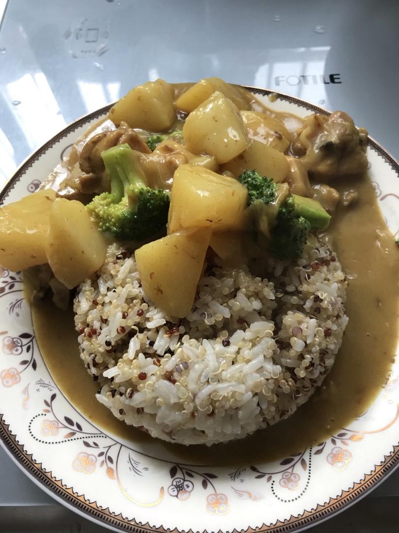 零失败日式咖喱鸡肉饭！！最正宗日本家庭做法！简单又好吃！