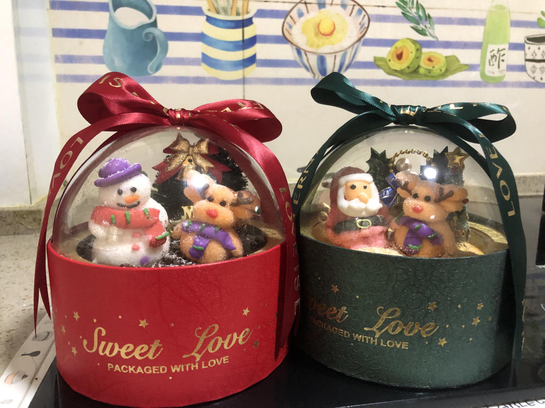 圣诞抱抱桶蛋糕