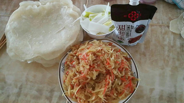春饼的做法（北方习俗吃的摊春饼）